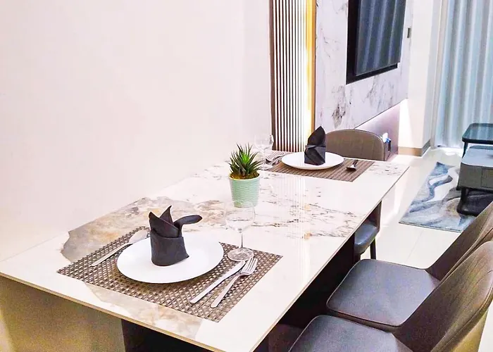 Cozy 3br Near Airport And Okada Апартаменты *